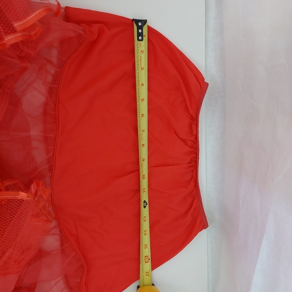 Vintage RED Petticoat - Picture 5 of 8